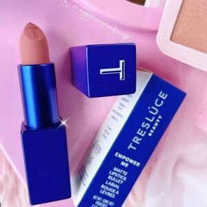 Treslúce Beauty Empower Me Matte Lipstick In Nudey Pink